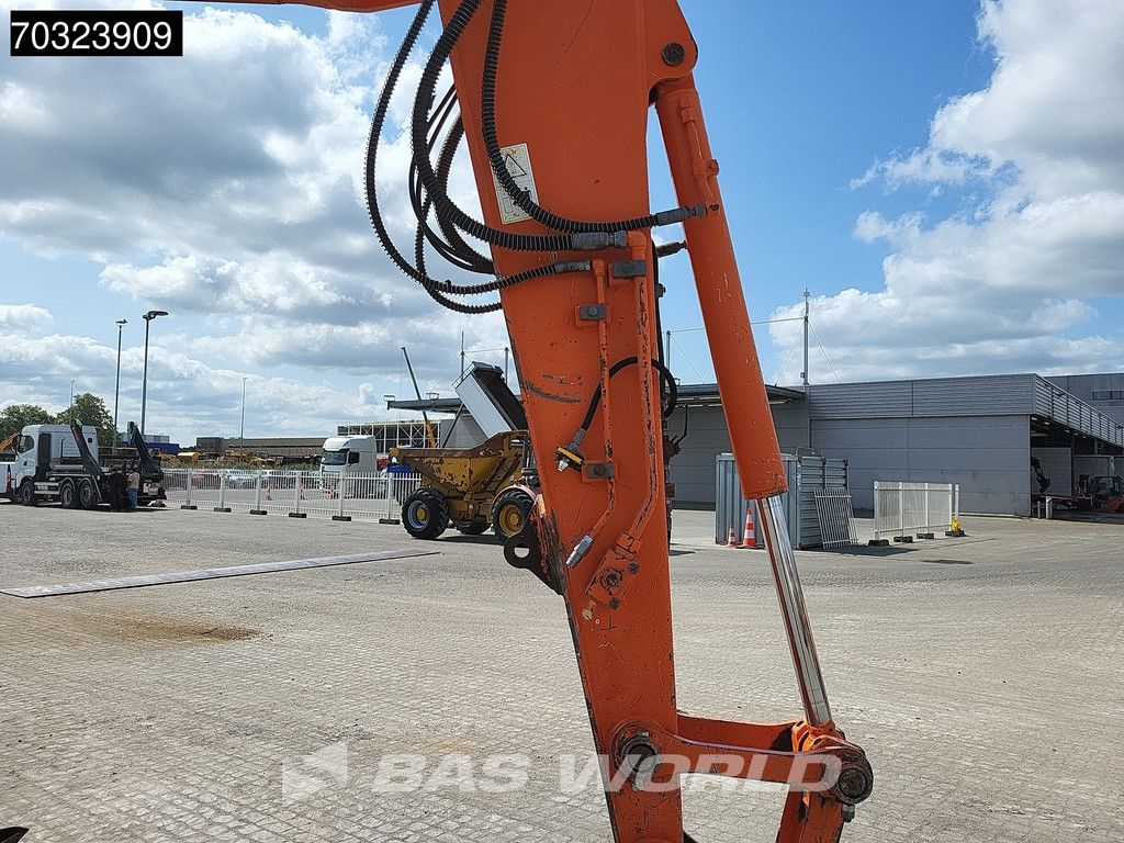 Hitachi ZX85 US-5A