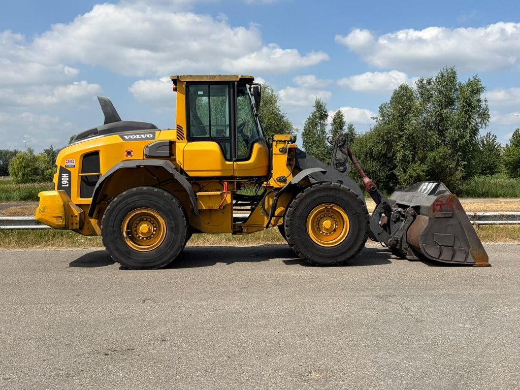 Volvo L90H