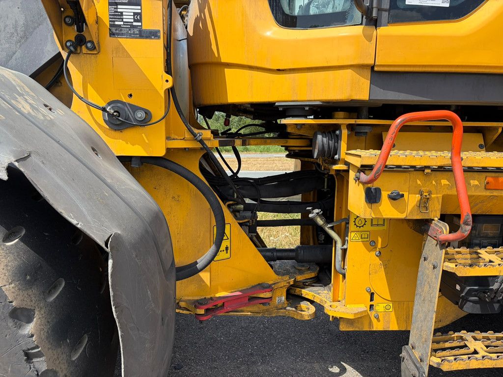 Volvo L90H