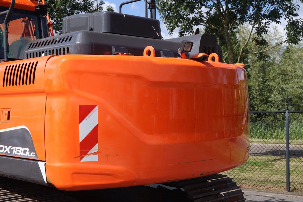 Doosan DX180LC-5 | TILT Q/C | BUCKET | PRESSURE CAB | DUTCH