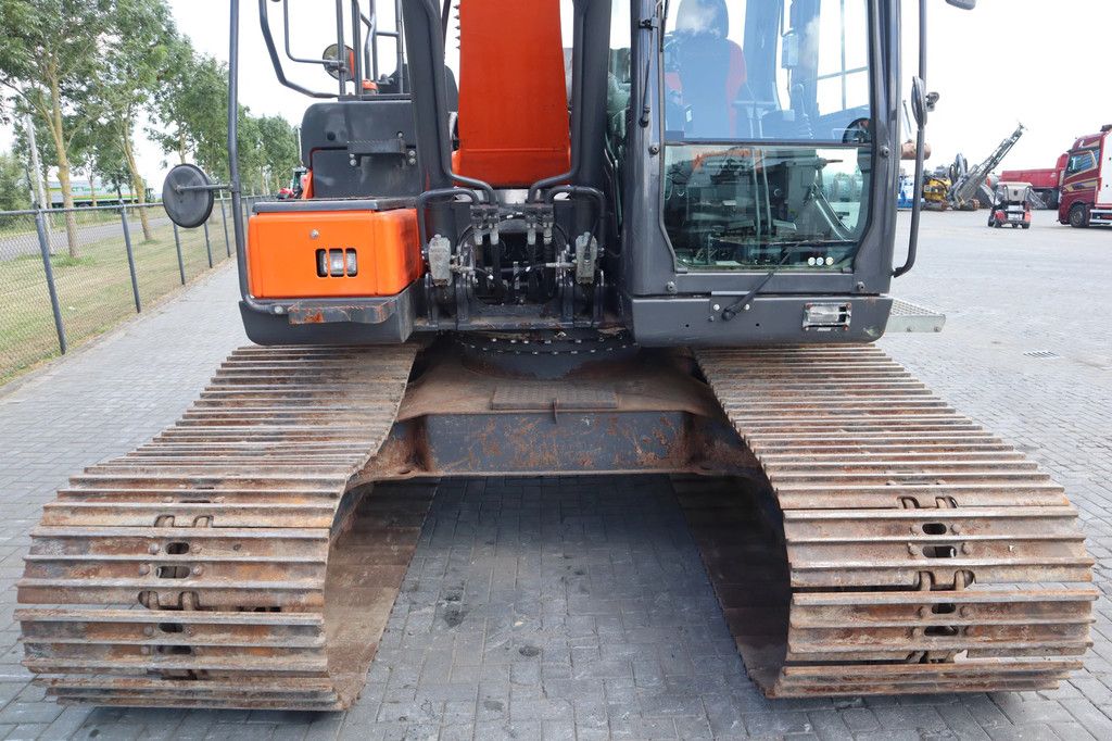 Doosan DX180LC-5 | TILT Q/C | BUCKET | PRESSURE CAB | DUTCH