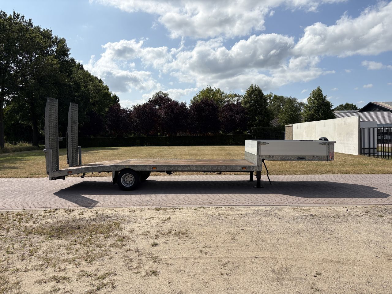 Be oplegger VELDHUIZEN semi dieplader 5 TON