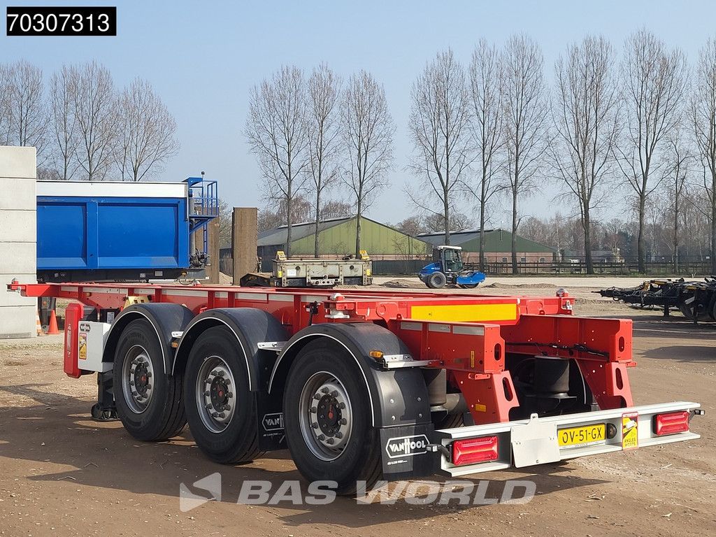 Van Hool 20ft