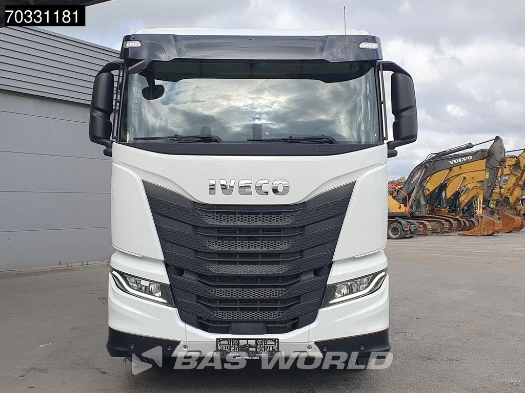 Iveco X-Way 530 6X2 NEW! Hiab FTR18 skiploader Automatic Euro 6
