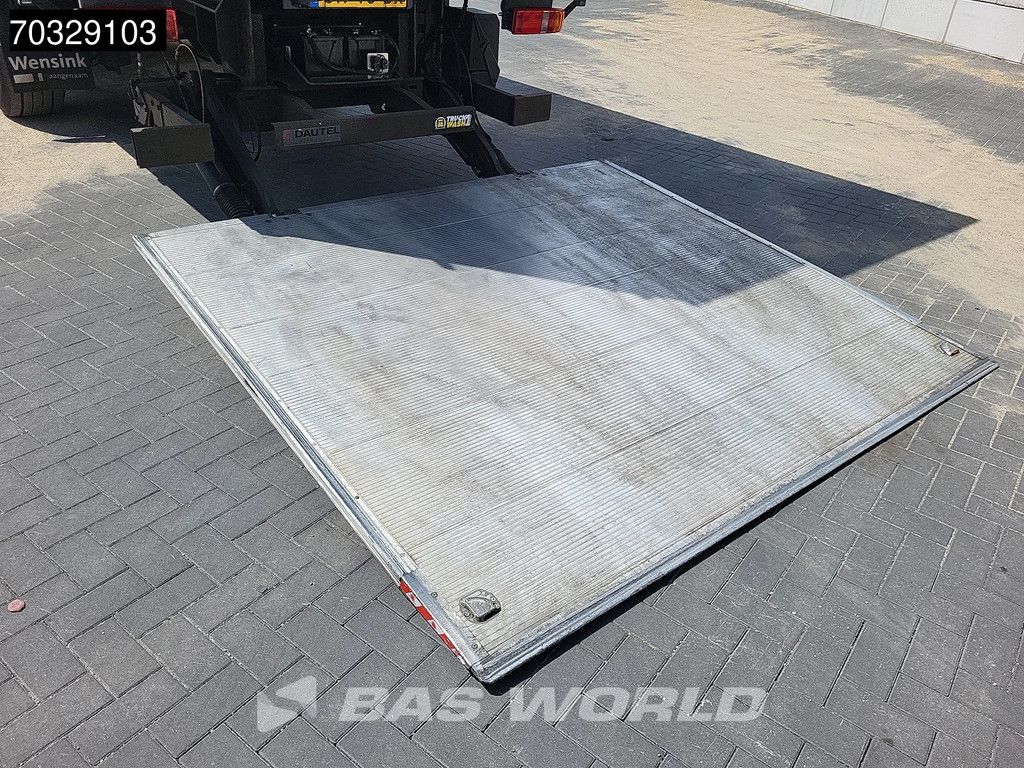 Ackermann VS-F24/13.6EZG 3 Achsen 3000KG Laadklep 2xStuur 1xLiftas APK 11/26