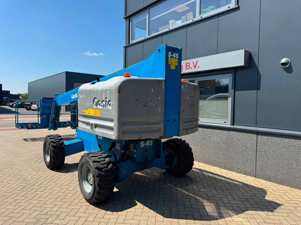 Genie S-45 Diesel-Teleskoparbeitsbühne 15,72 m 2014