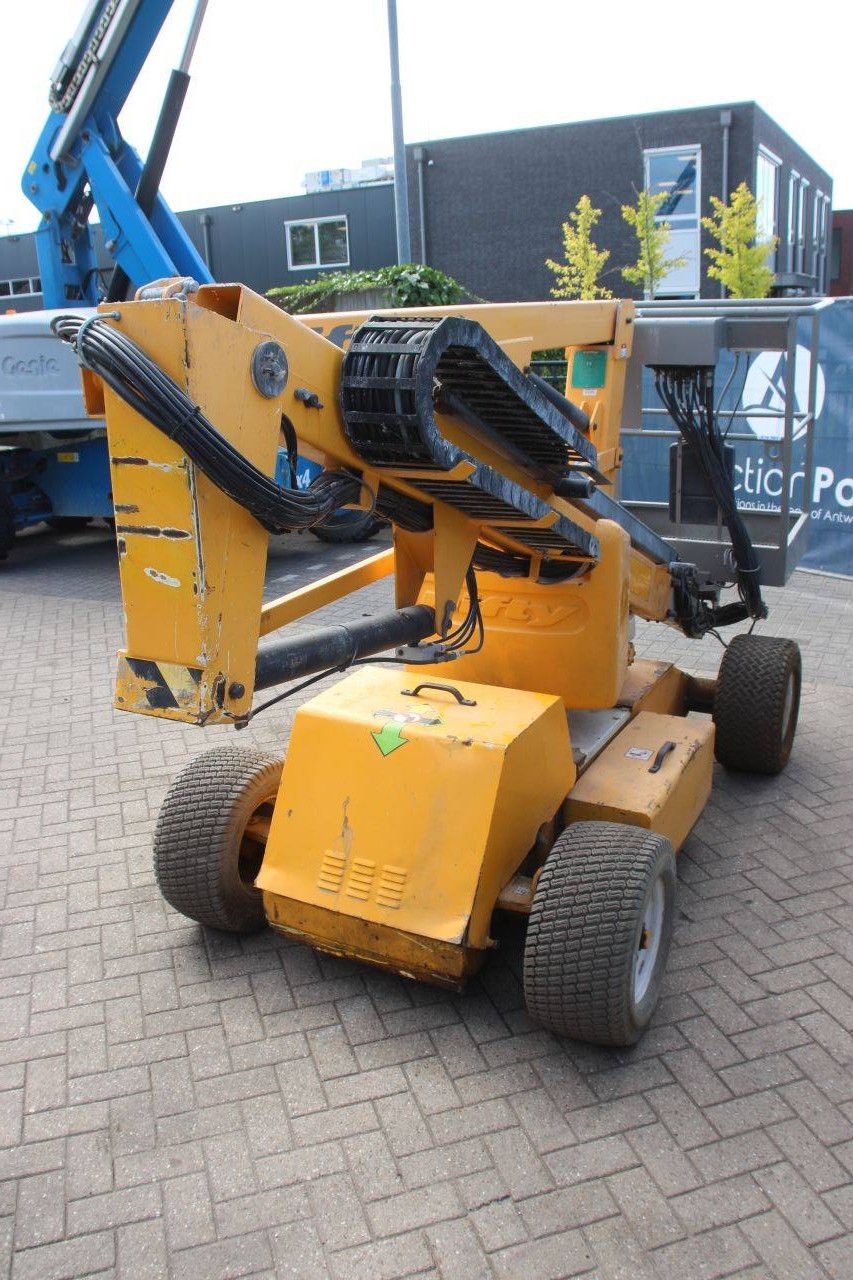 Articulating boom lift Nifty HR12NDE BI-Energy 12m 2012