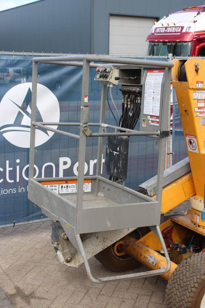 Articulating boom lift Nifty HR12NDE BI-Energy 12m 2012