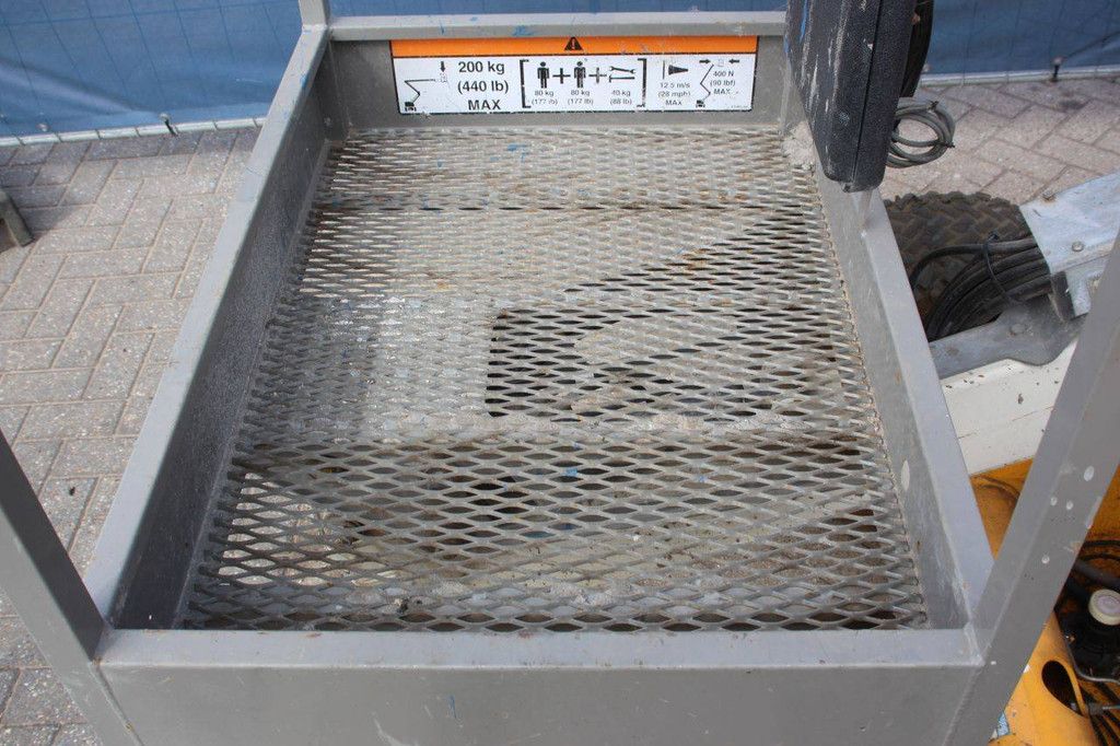 Articulating boom lift Nifty HR12NDE BI-Energy 12m 2012