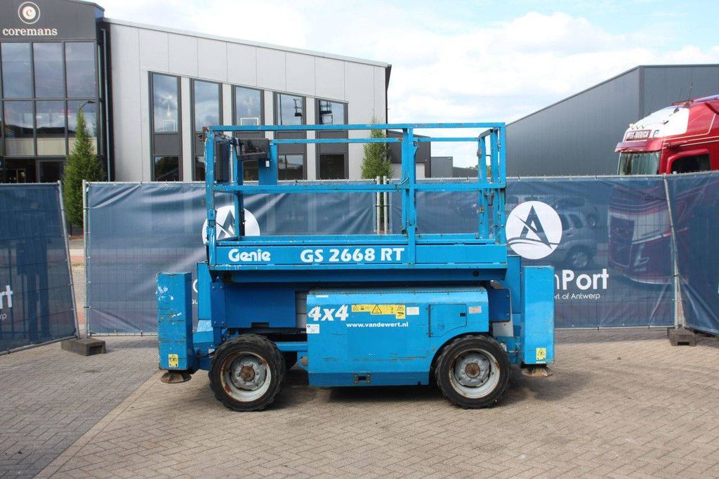 Schaarhoogwerker Genie GS2668RT Diesel 10m 2008