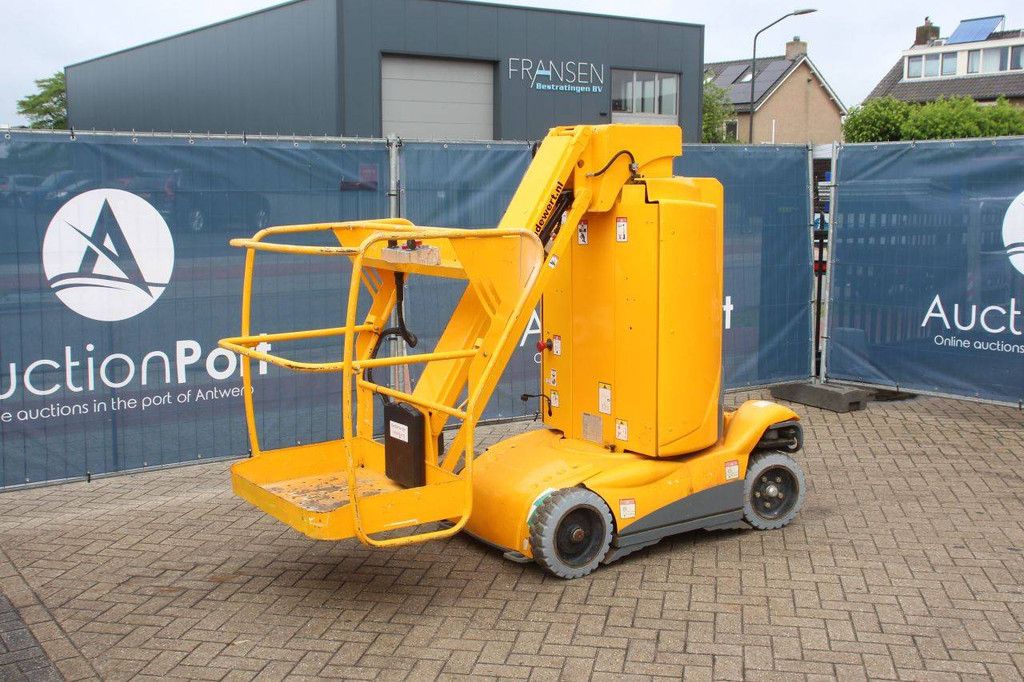 Haulotte Star 10 Elektrischer Mastlift 200 kg 10 m 2011