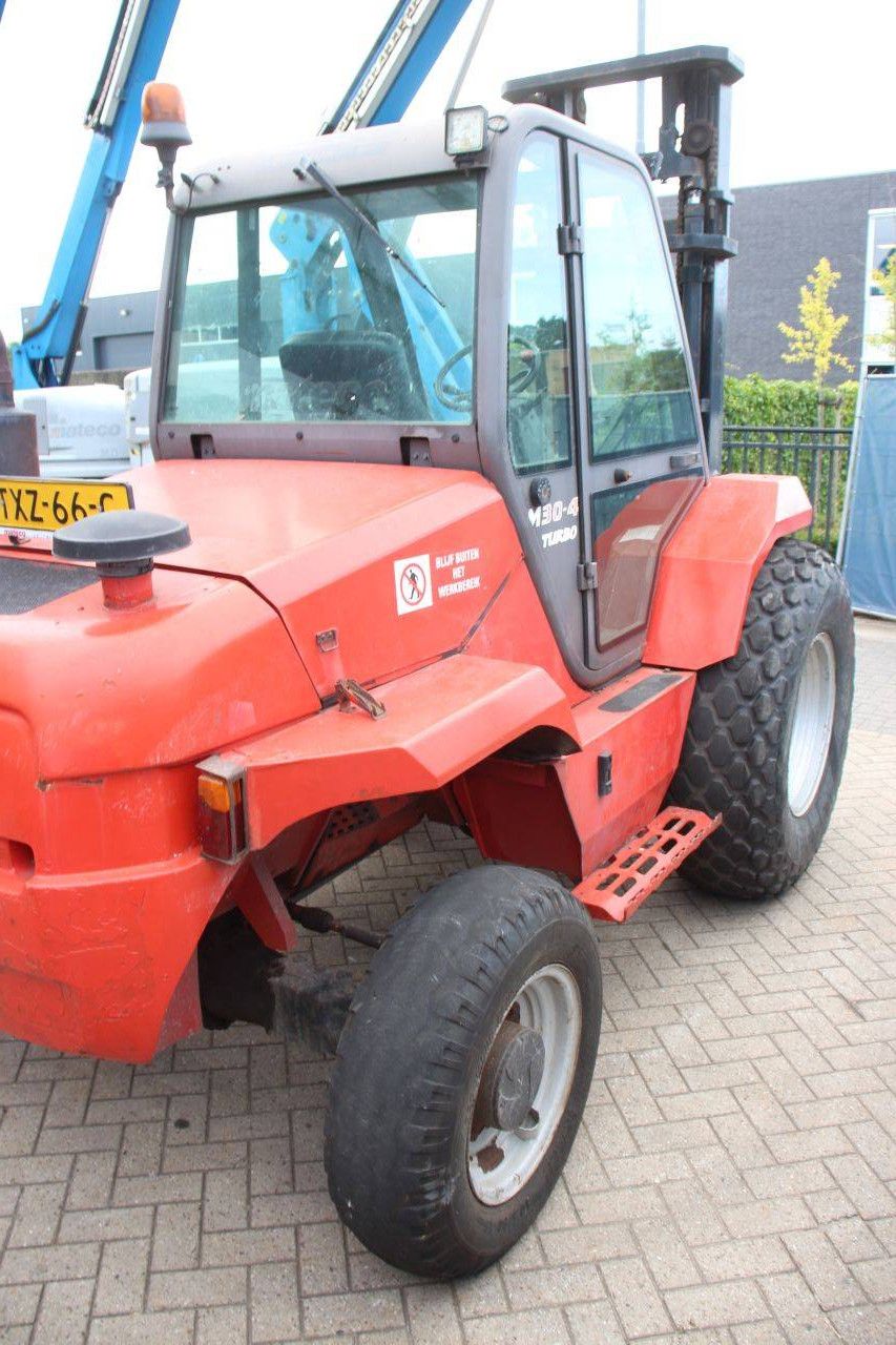 Gabelstapler Manitou M30-4 4x4 Diesel 3000kg 2012