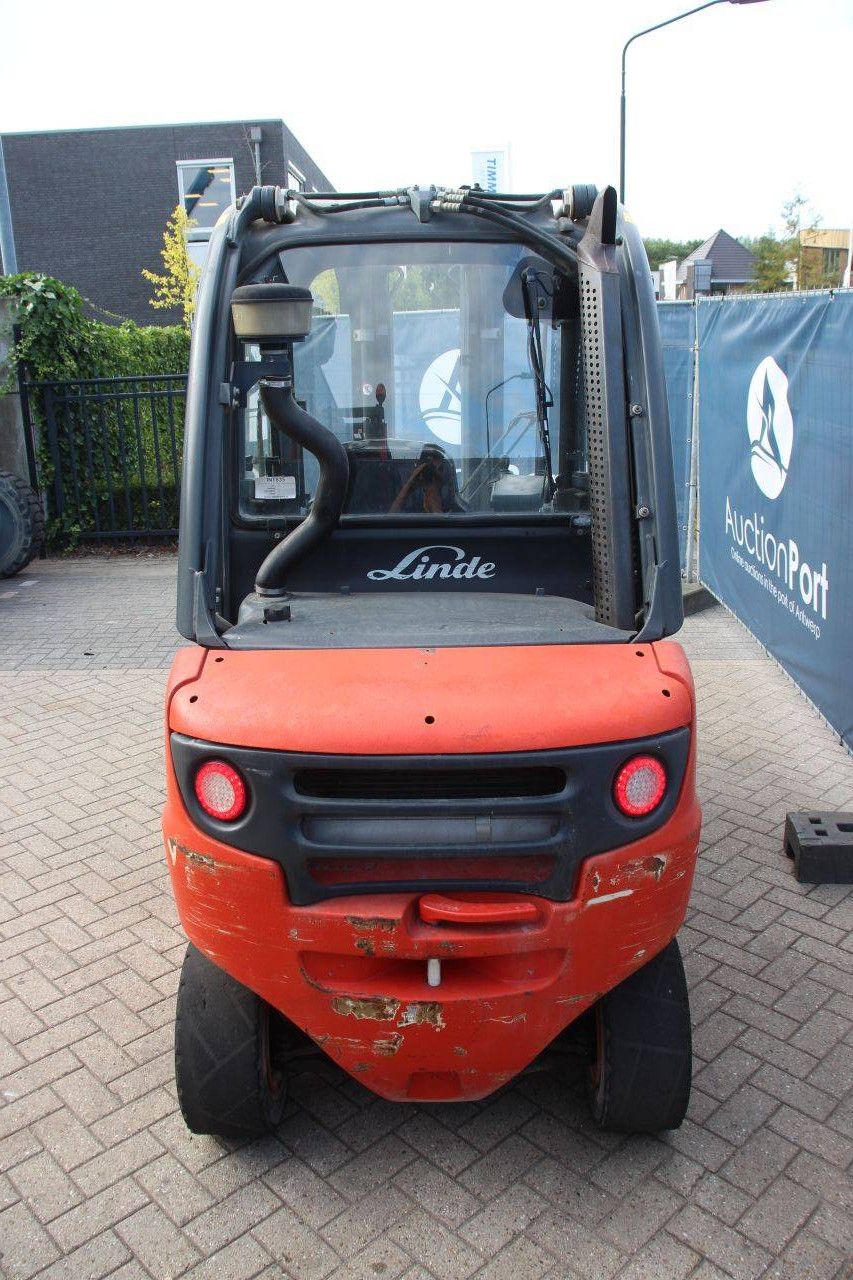 Linde H30D-01 Dieselstapler 2011