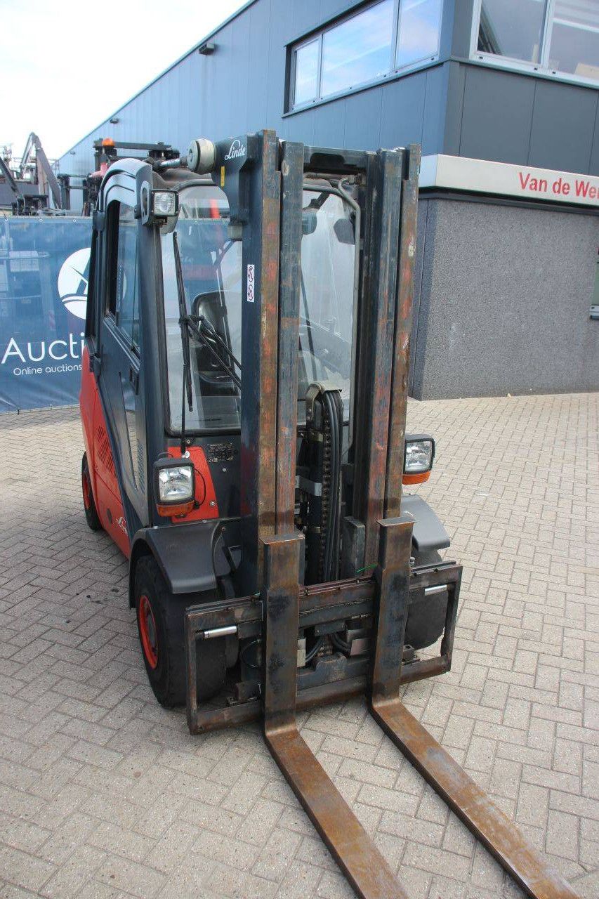 Linde H30D-01 Dieselstapler 2011