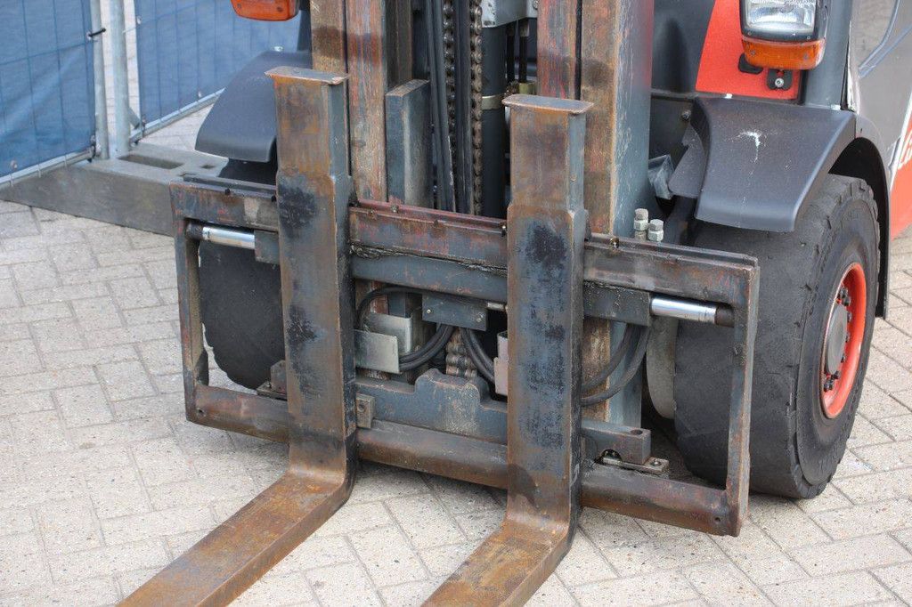 Linde H30D-01 Dieselstapler 2011