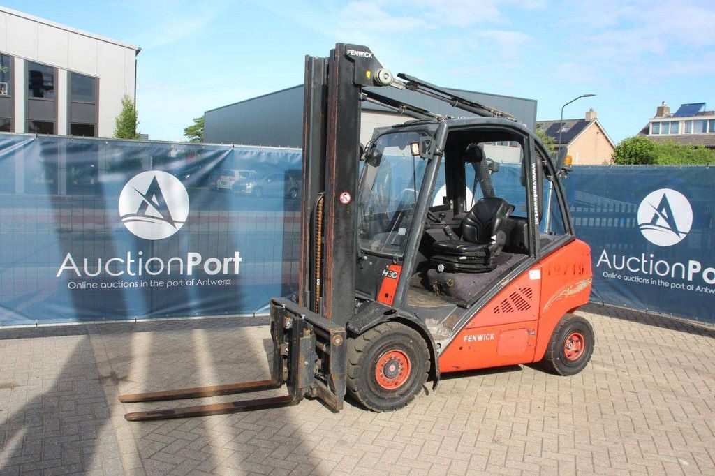 Linde H30D-01 Diesel-Gabelstapler 3000 kg 2012