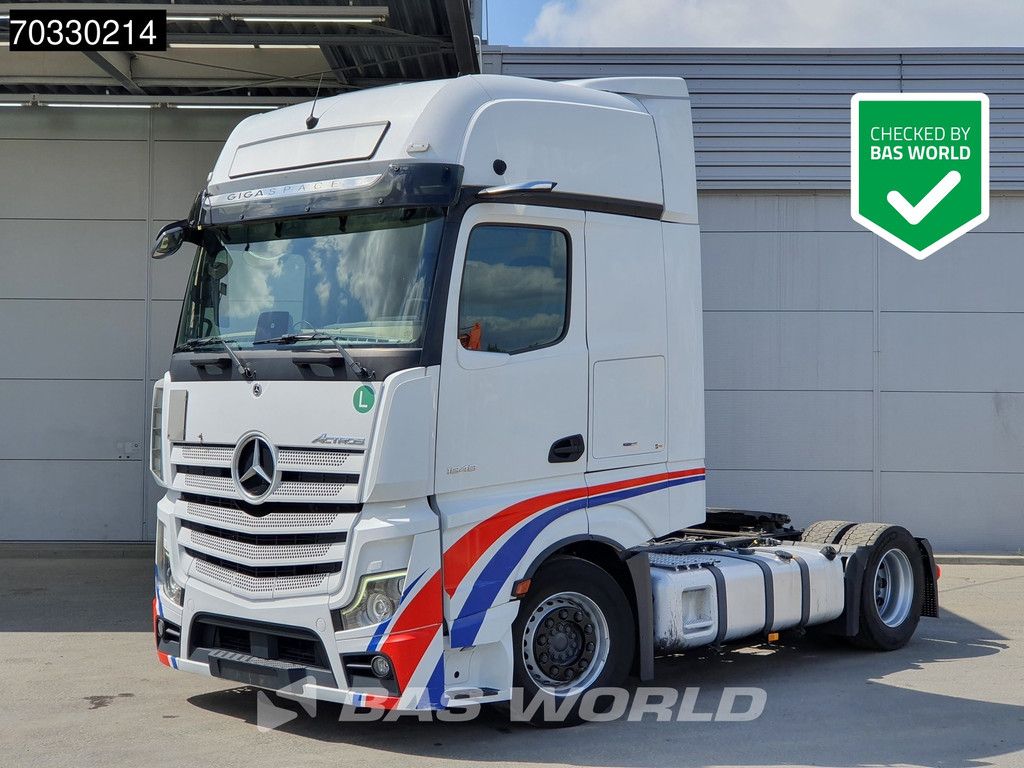 Mercedes Actros Actros 1848 4X2 GigaSpace Mega 2x Tanks ACC Navi Standklima