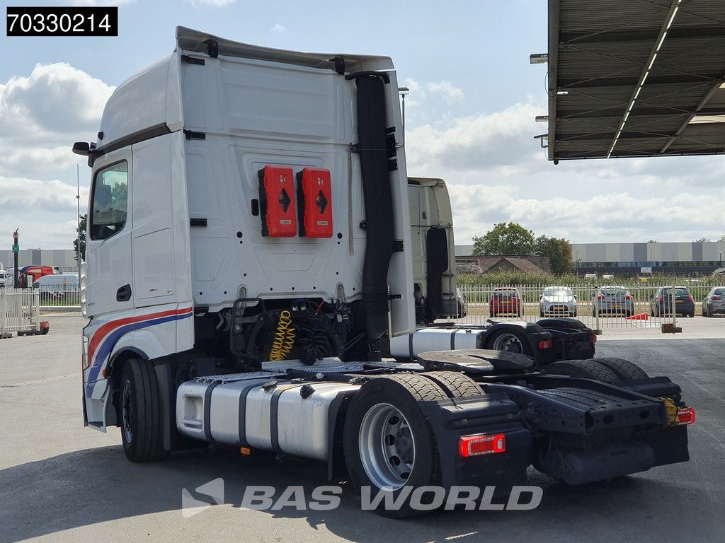 Mercedes Actros Actros 1848 4X2 GigaSpace Mega 2x Tanks ACC Navi Standklima