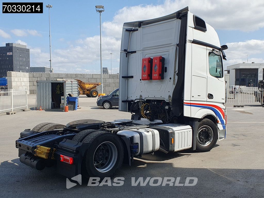Mercedes Actros Actros 1848 4X2 GigaSpace Mega 2x Tanks ACC Navi Standklima