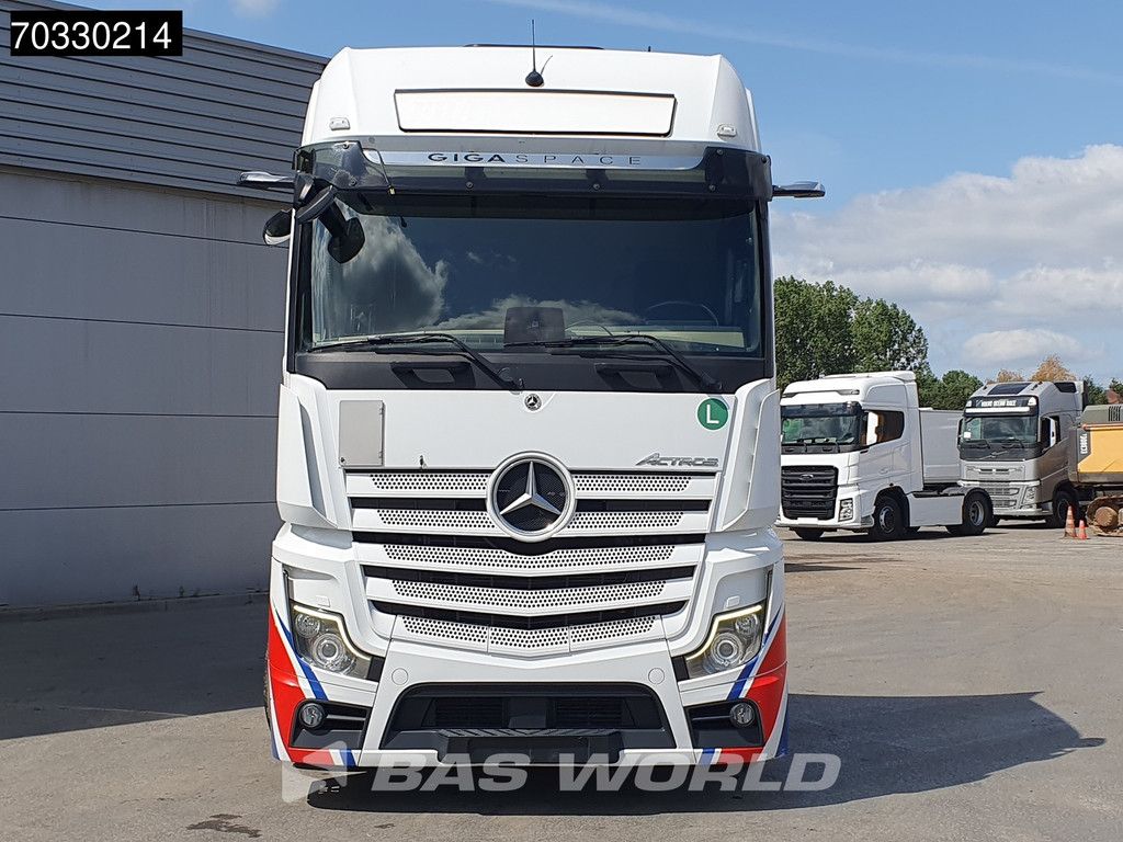 Mercedes Actros Actros 1848 4X2 GigaSpace Mega 2x Tanks ACC Navi Standklima