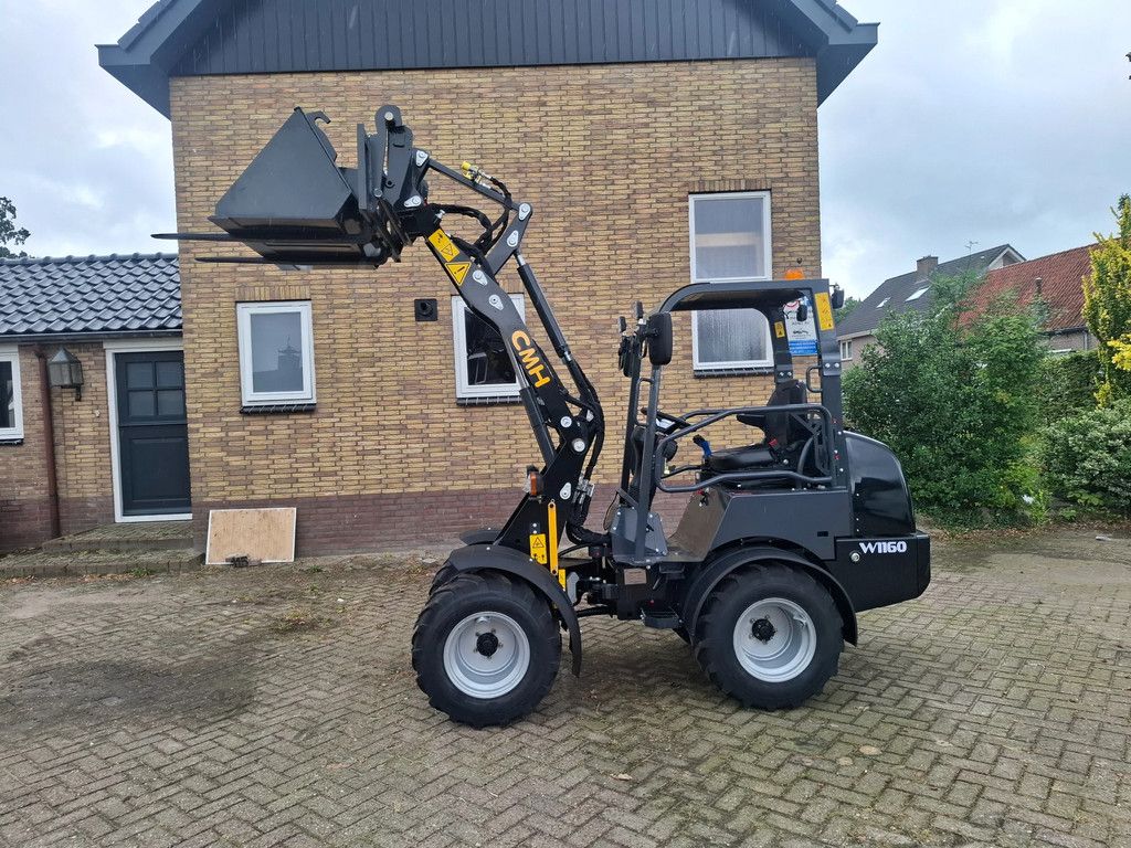 CMH w1160 Mini loader shovel 2.2 tons kubota ( Weidemann )