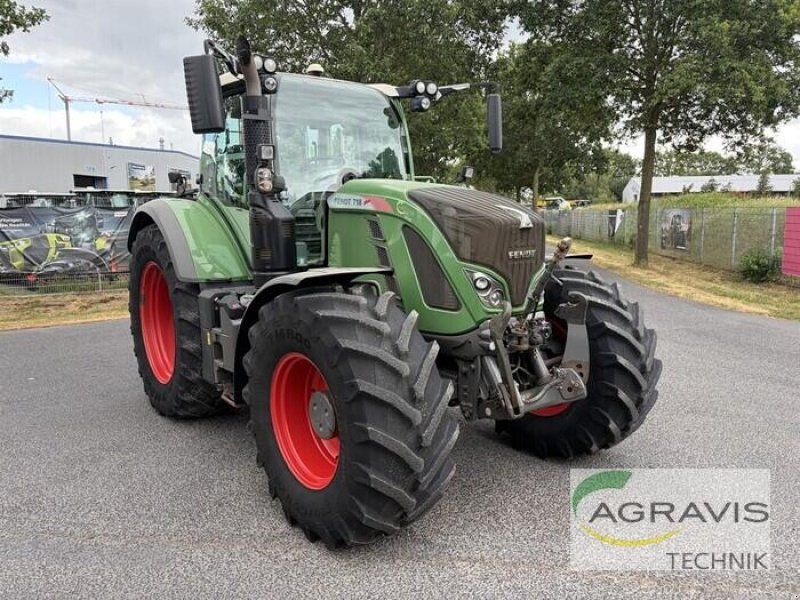 Fendt 718 VARIO S4 Profi