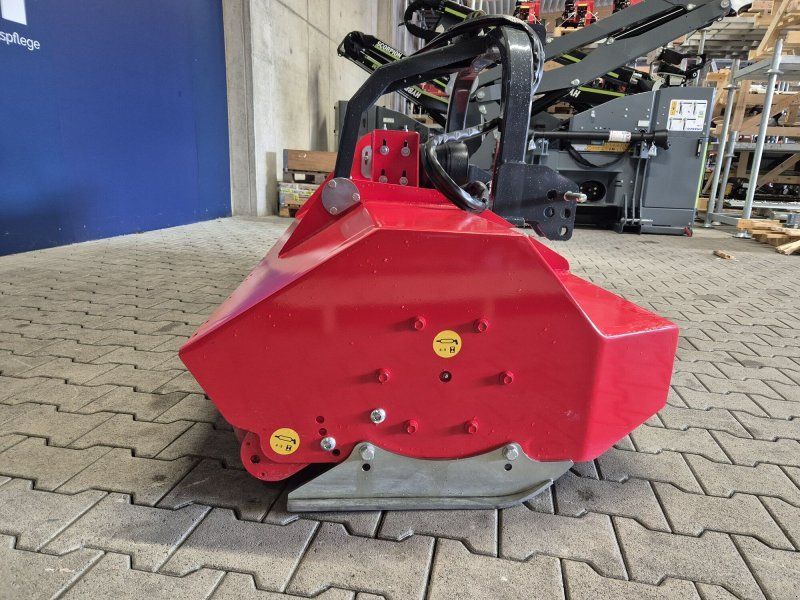 DRAGONE VL 220 /Schlegel für Traktor-Vorführgerät-