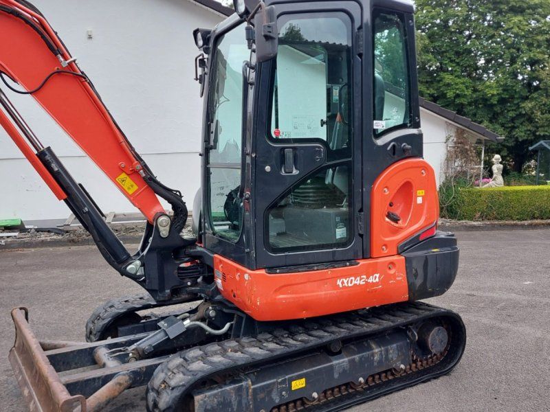 Kubota KX042-4