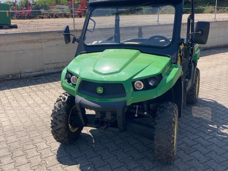 John Deere XUV 550