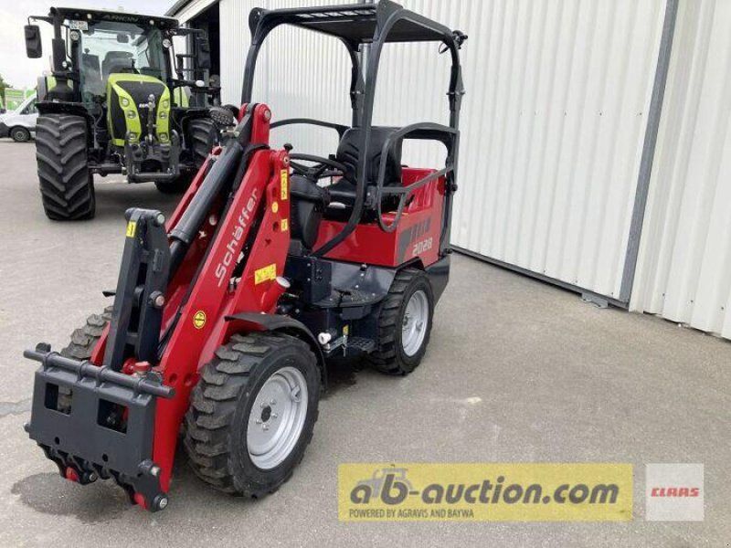 Schäffer 2028-2 Hoflader