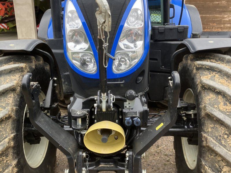 New Holland T 7.200