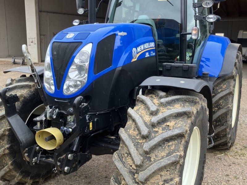 New Holland T 7.200