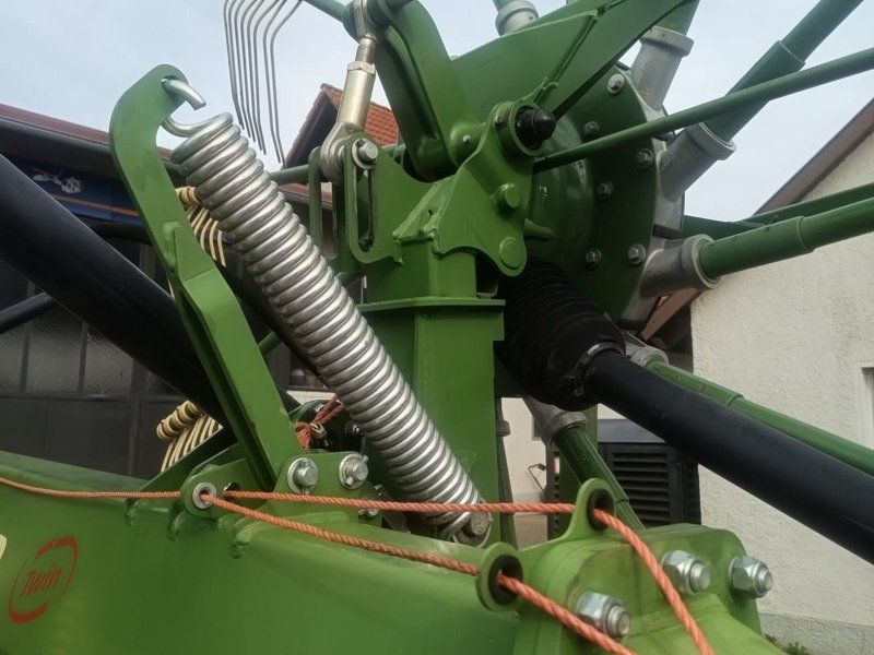 Krone Swadro TS 740 TWIN