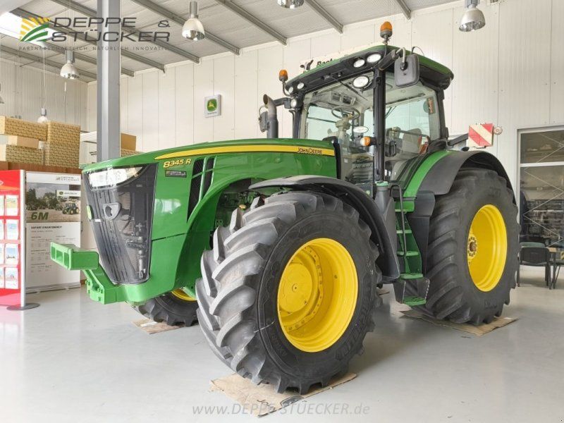 John Deere 8345R