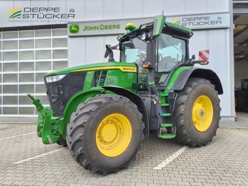 John Deere 7R 310