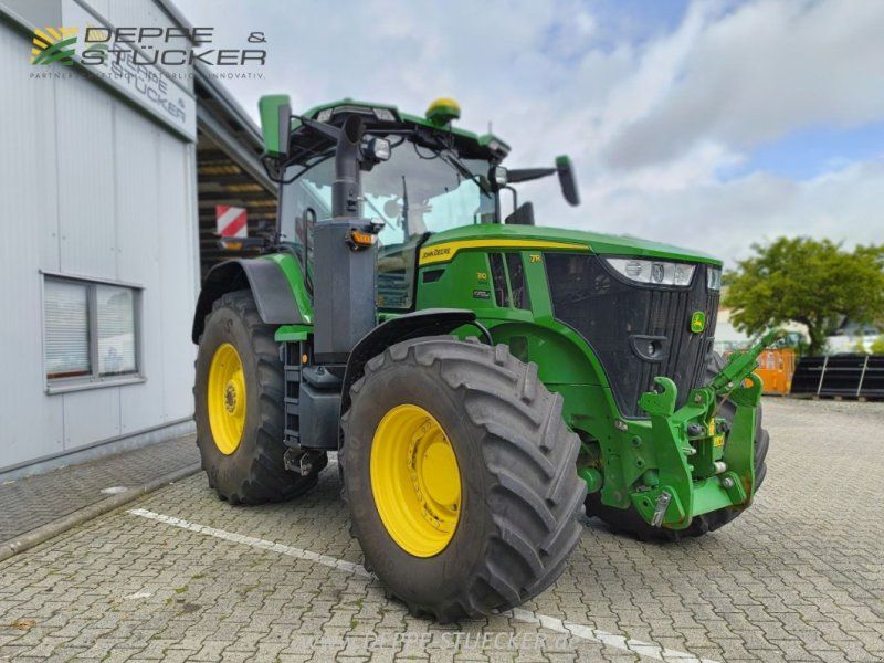 John Deere 7R 310