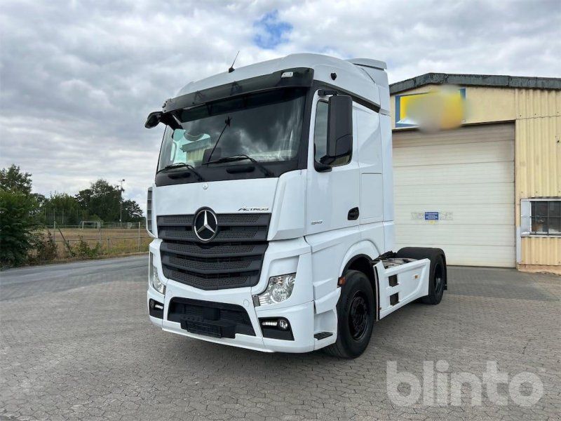 Mercedes-Benz Actros 1845