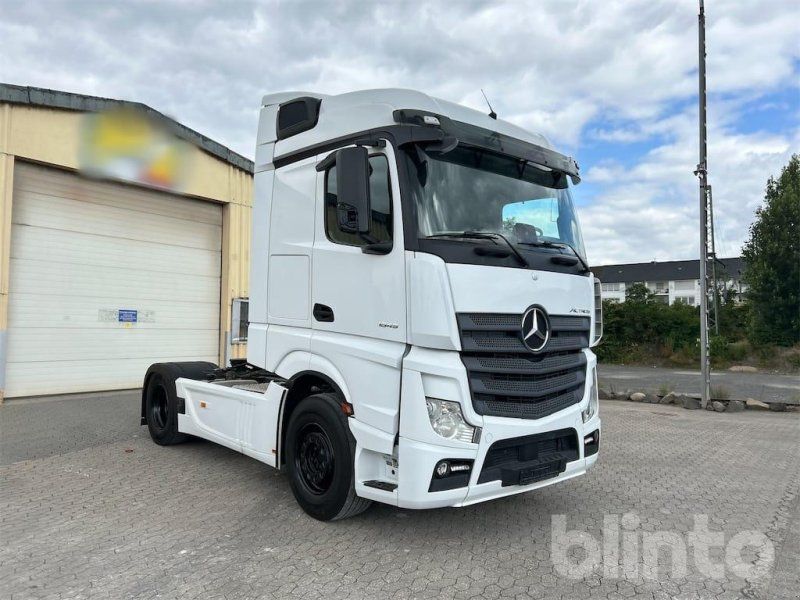 Mercedes-Benz Actros 1845