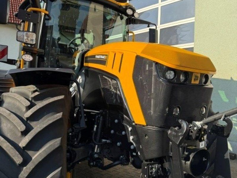 JCB Fastrac 4220 iCON