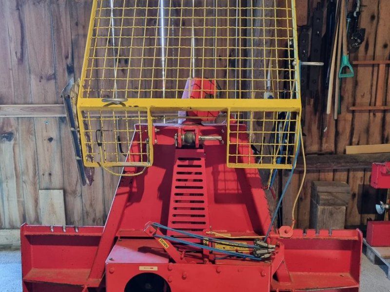 Holzknecht HS 155