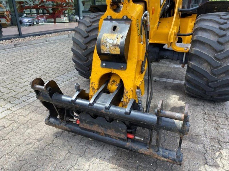 JCB TM 220 TELESKOPRADLADER