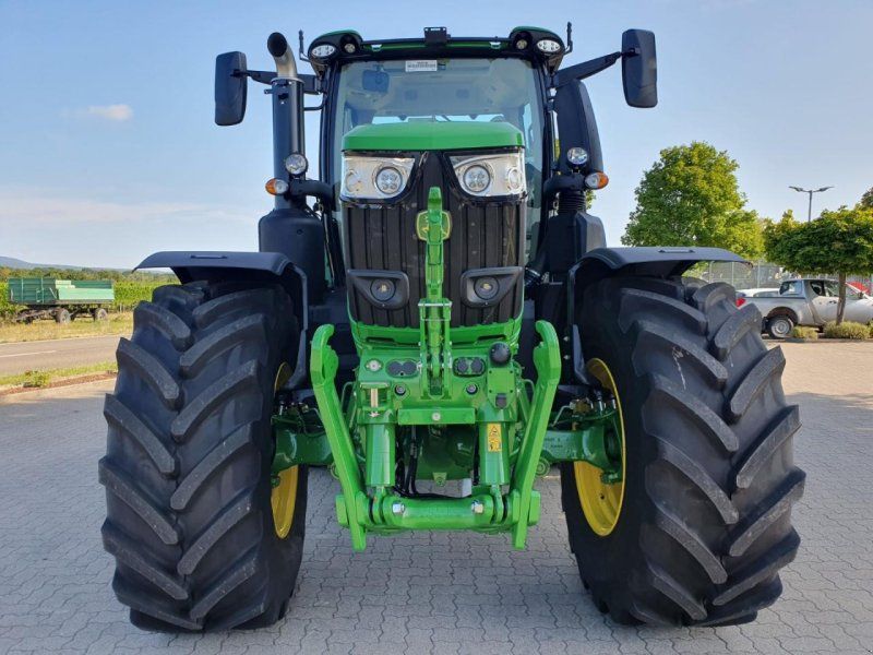 John Deere 6R 250