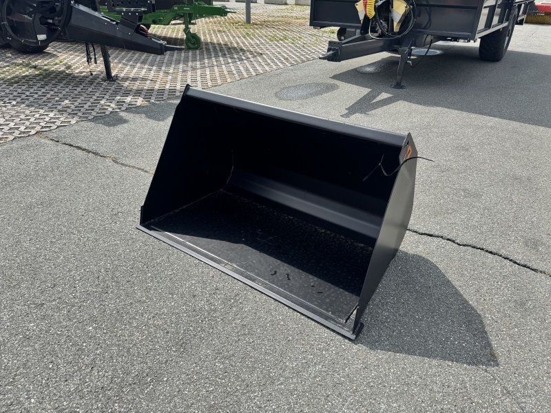 Quicke Universalschaufel GS 135 mit Euroaufnahme