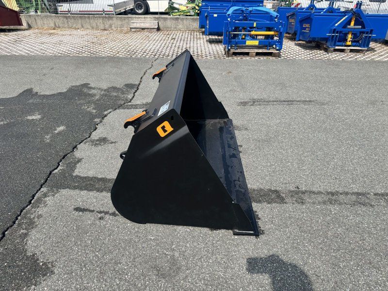 Quicke Universalschaufel GM 165 mit Euroaufnahme