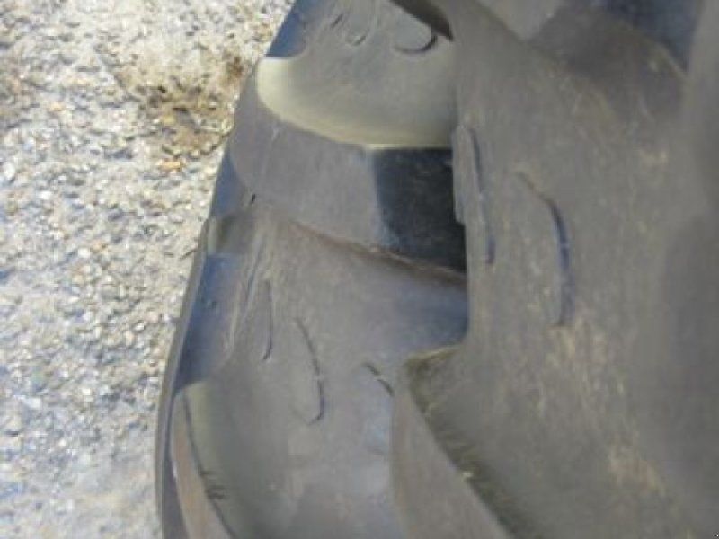 Kleber Claas Arion Pflegeräder