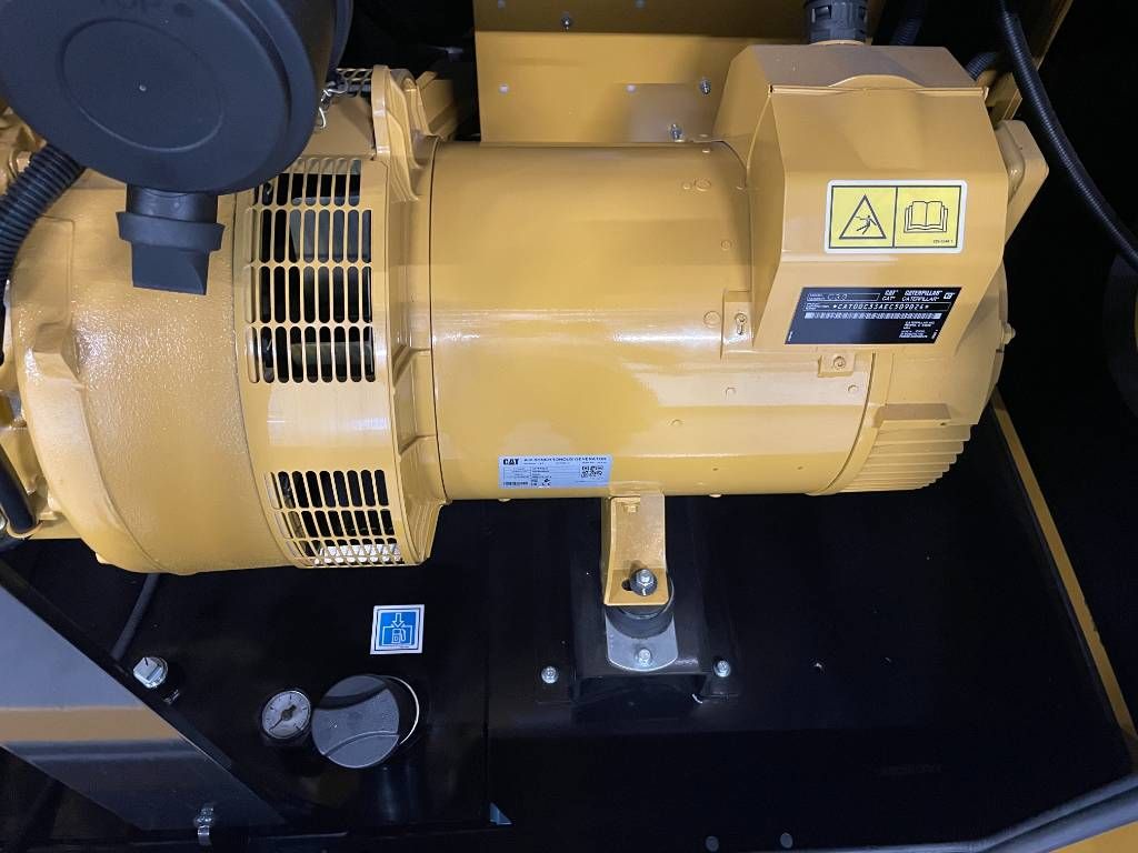 CAT DE65E0 - 65 kVA Generator - DPX-18010