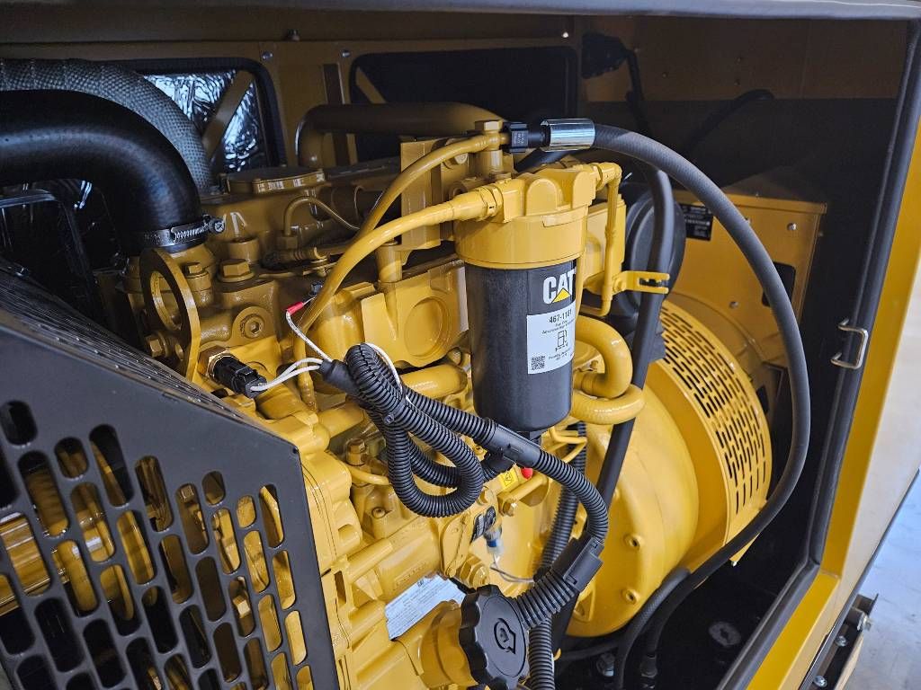 CAT DE65GC - 65 kVA Stand-by Generator Set - DPX-18206