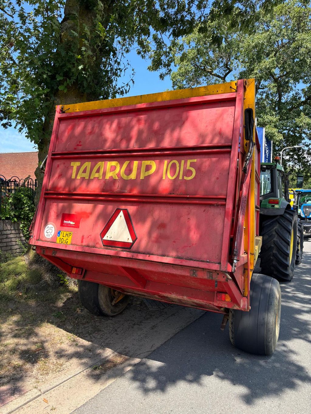 Taarup 1015