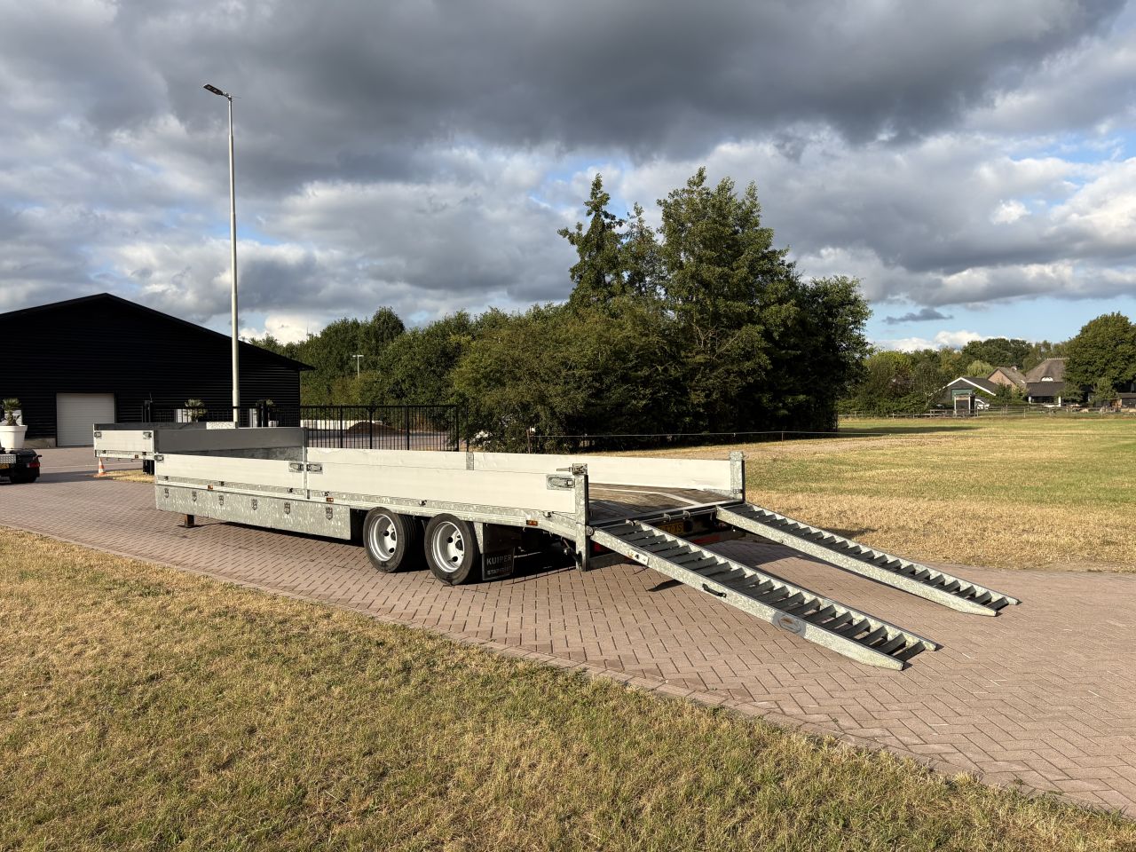 Be oplegger semi dieplader kuiper 16 TON MET LUIKEN