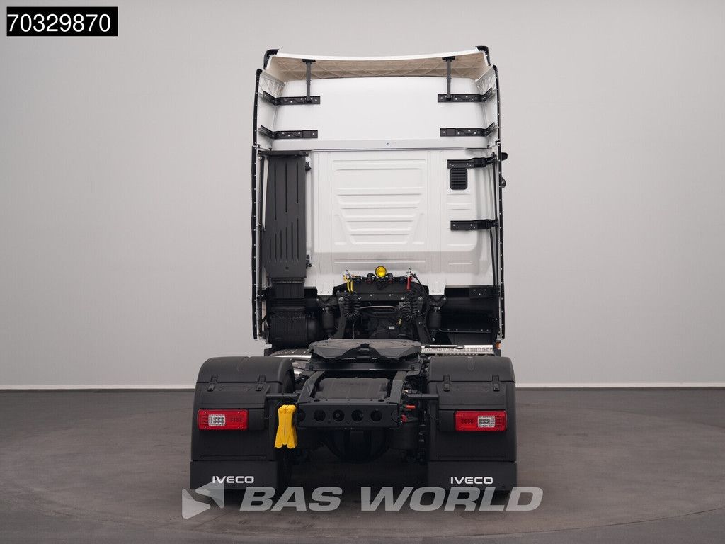 Iveco S-Way 500 4X2 NEW! HPEB ACC 2x beds Mirrorcams 2x tanks Parking Cooler